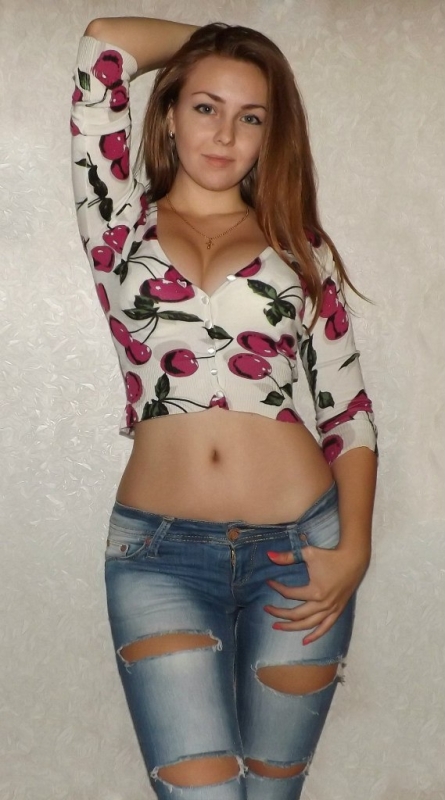 Белла, 28
